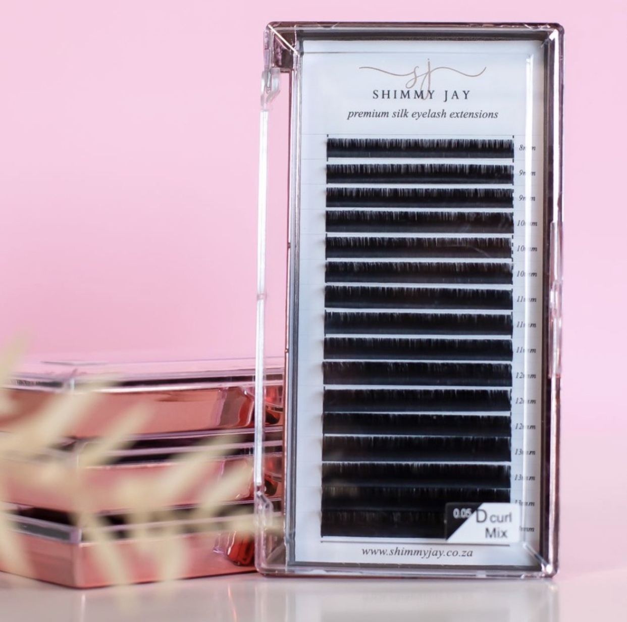 Volume Lash Extensions
